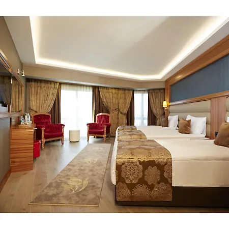 Hotel Ilkbal Deluxe &spa