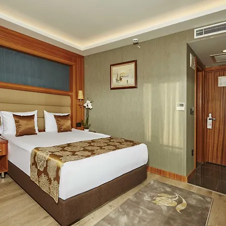 Ilkbal Deluxe &spa Hotel