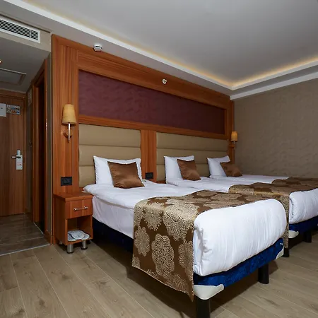 Ilkbal Deluxe &spa 4*