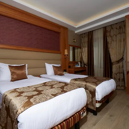 Ilkbal Deluxe &spa 4*