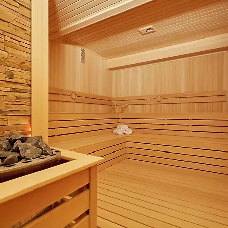 Ilkbal Deluxe &spa Hotel 4*