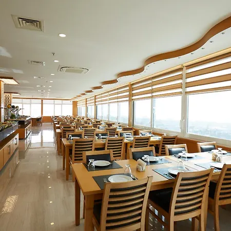 Ilkbal Deluxe &spa 4* איסטמבול